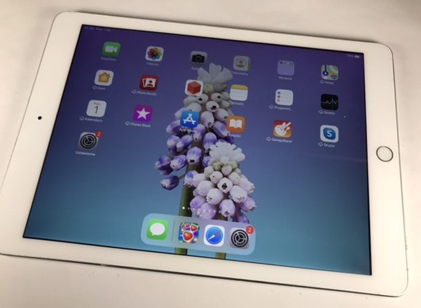 																																									iPad Pro 9.7 wymiana zbiej szybki